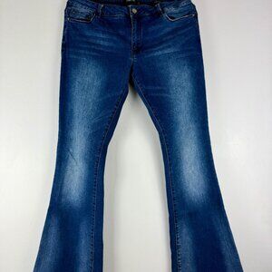 Nanette Lepore Stretch Women's Jeans Size 8 – Canal Flare Curve Bootcut